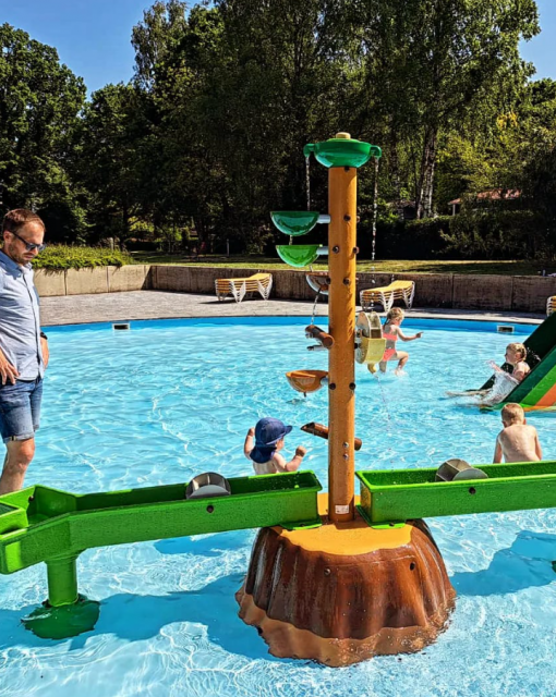 Outdoor swimming pool