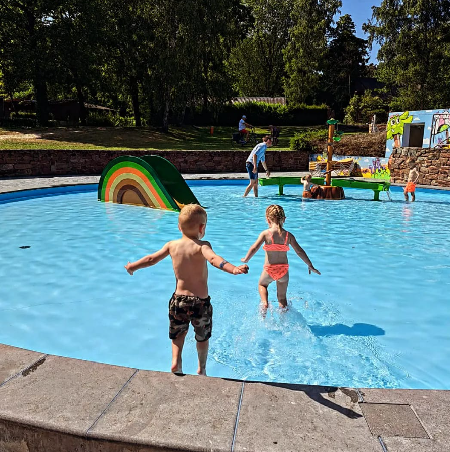 Outdoor swimming pool